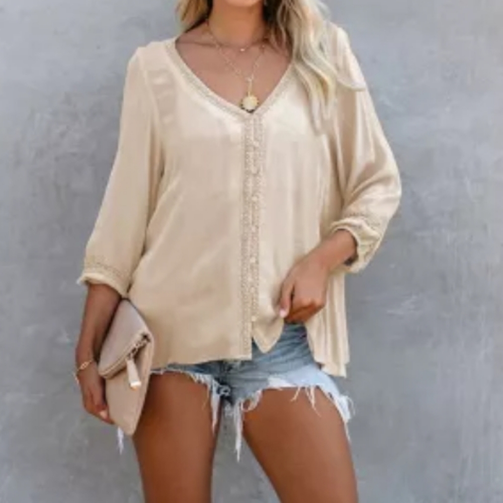 1 L left New boutique lace top - Picture 4 of 12